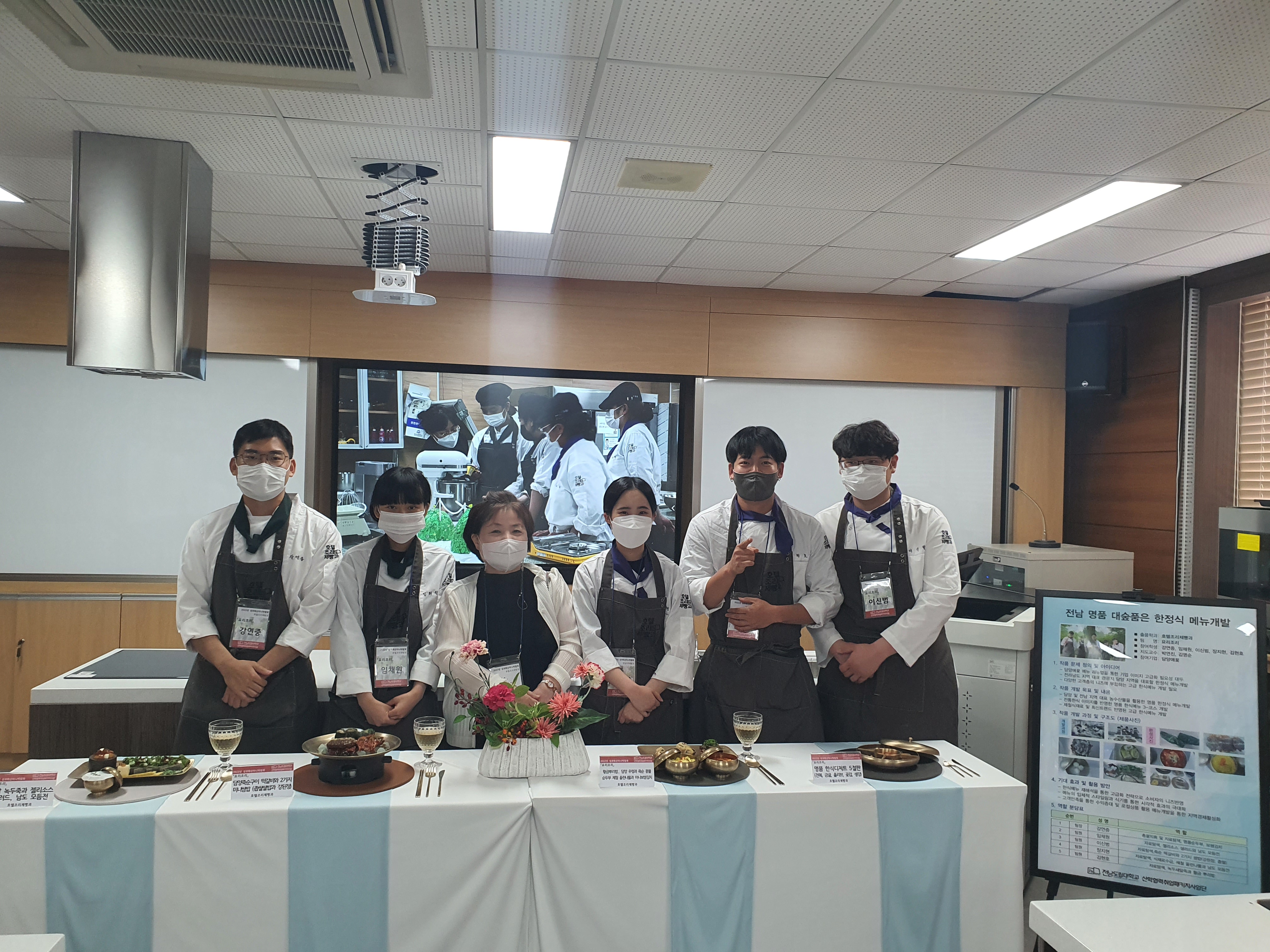 KakaoTalk_20220627_102914243_05.jpg