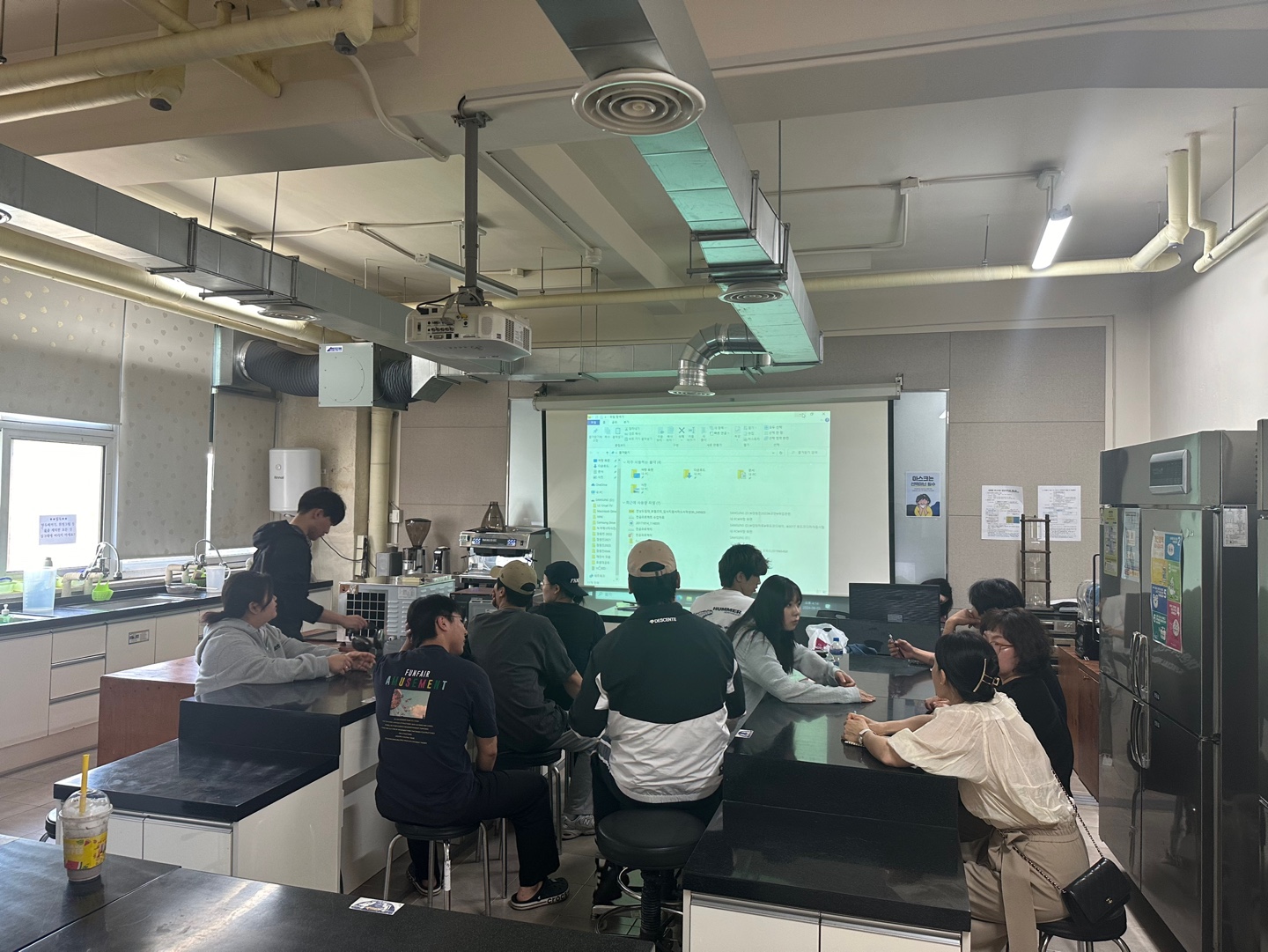 호텔조리제빵과 1일차(이력서&자기소개서작성) 조리,식음료 1.jpg