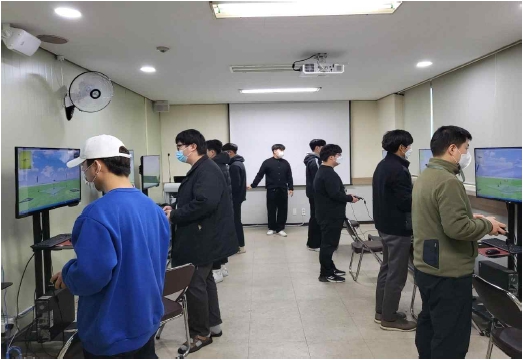 인공지능_드론조종자 모의비행.jpg