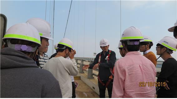 현수교 시공방법 현장설명.jpg