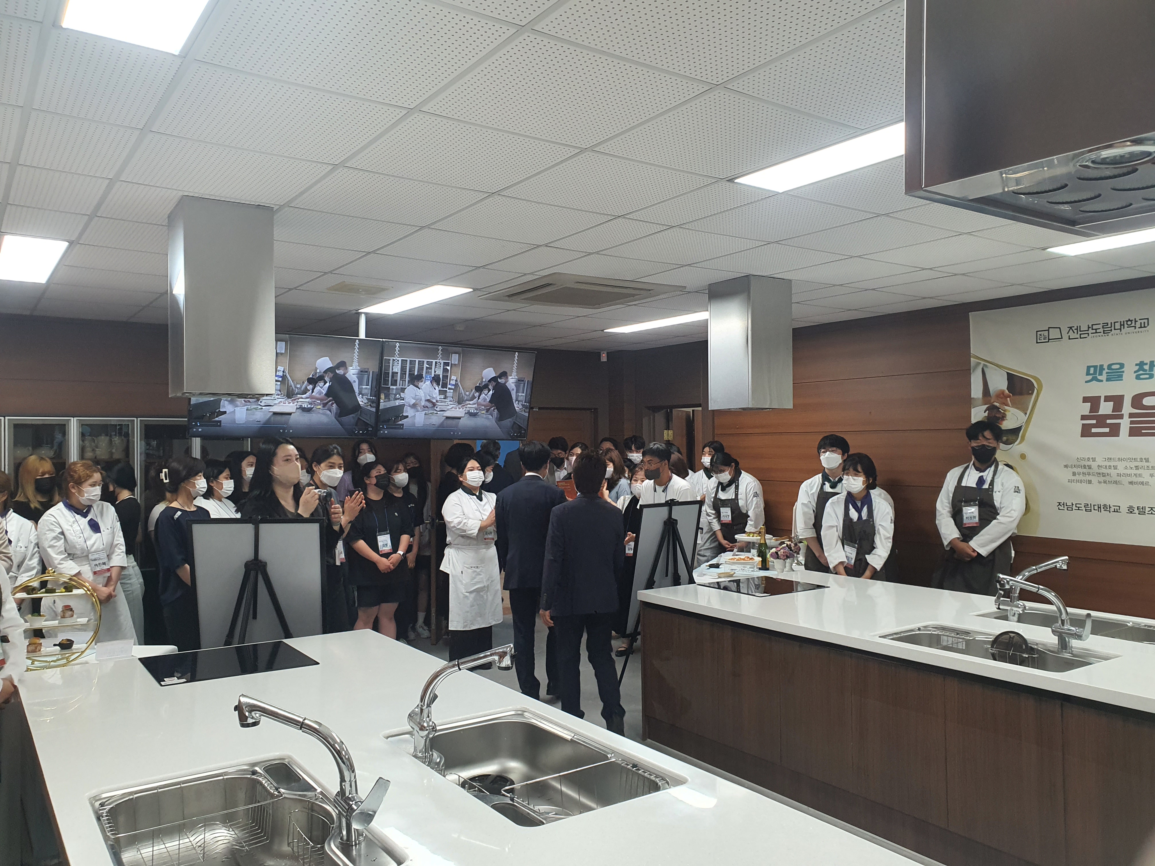 KakaoTalk_20220627_102815166_18.jpg