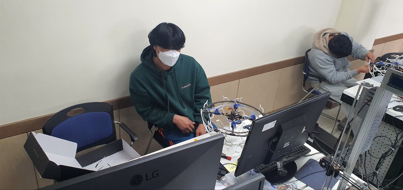 인공지능_드론조립정비전문가2.jpg