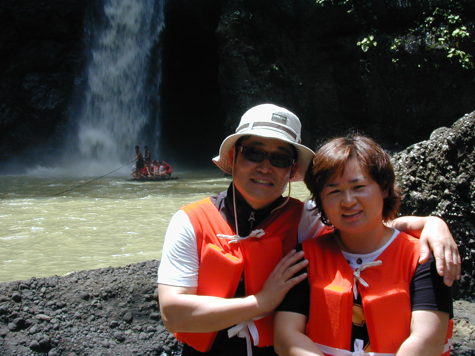2004062622162813.jpg